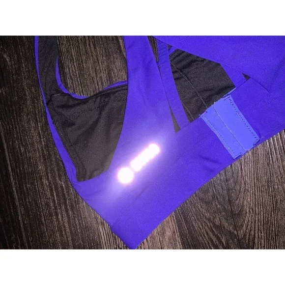 Lululemon Athletica Electric Blue Size 6 Sports Bra - Picture 3 of 6